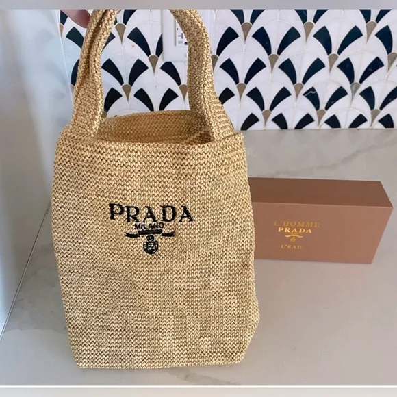 Prada Small Woven /Straw Tote Bag NWB - Picture 2 of 13